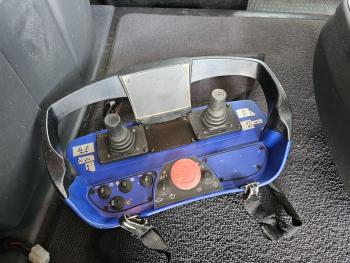 R440 8x2*6 / FASSI 90 t/m CRANE / KRAN